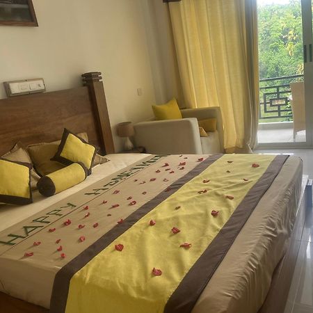 Kandy Rivers Edge Nature Resort Bagian luar foto