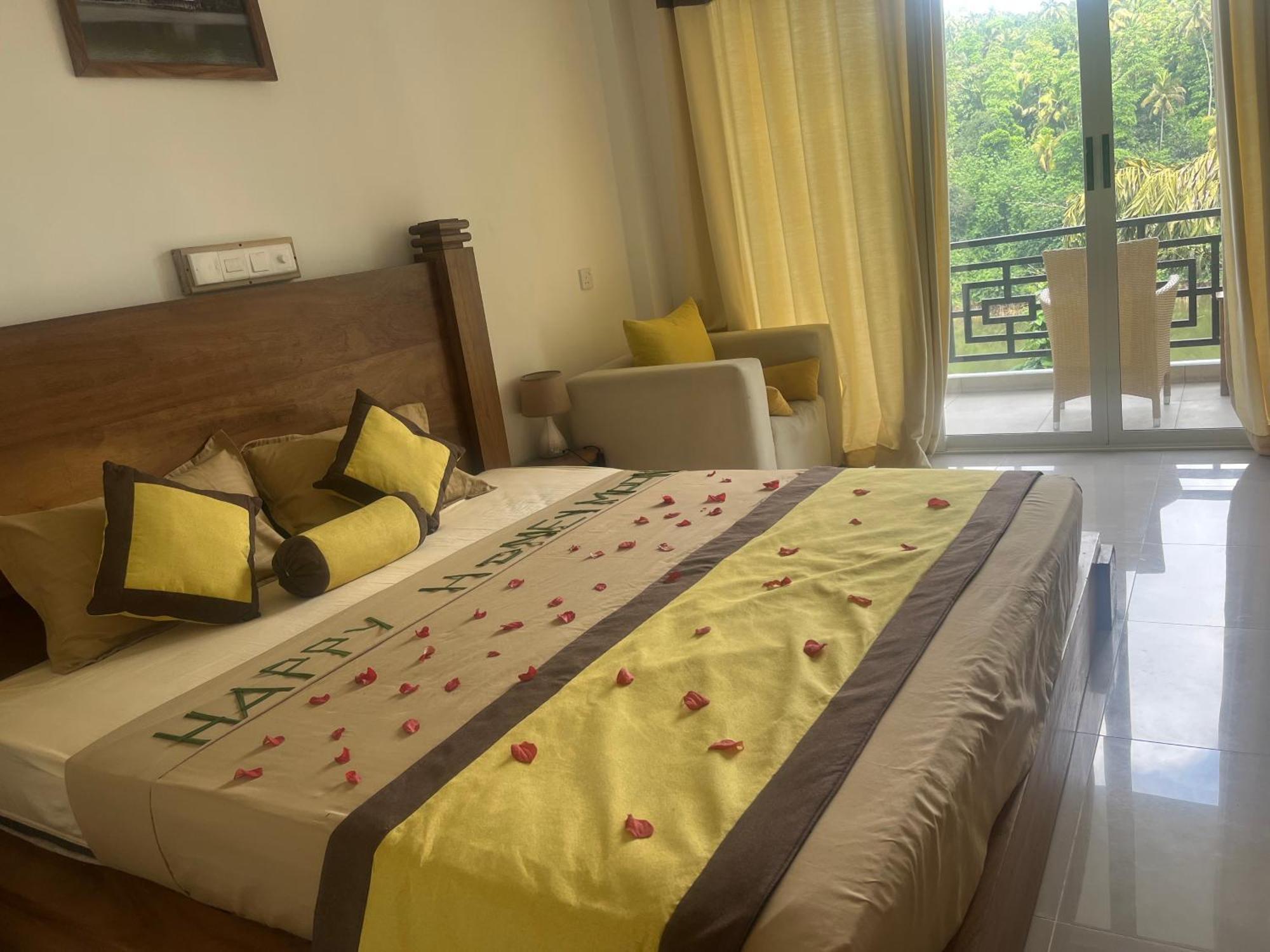 Kandy Rivers Edge Nature Resort Bagian luar foto
